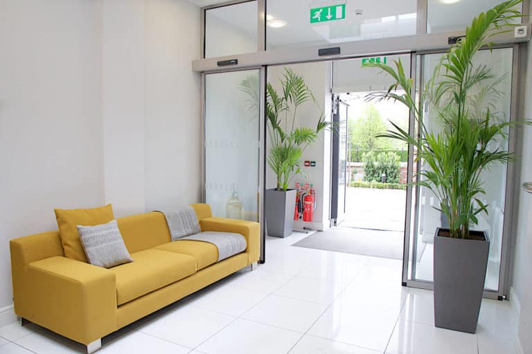 PREMIER SUITES PLUS Dublin Ballsbridge Lobby